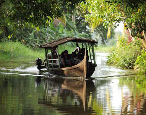 alleppeyhouseboatbooking.com