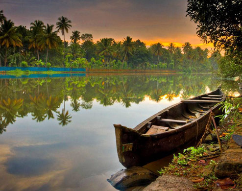 alleppeyhouseboatbooking.com